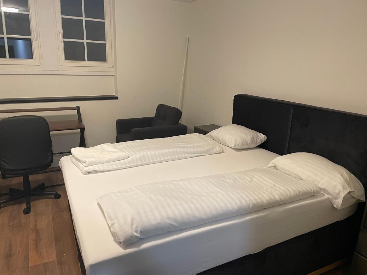 Lindas Beauty Hostel Zurich Luaran gambar