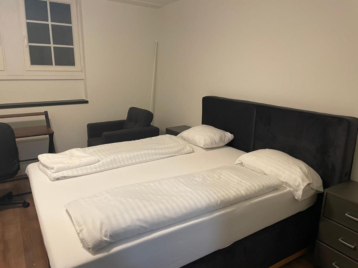 Lindas Beauty Hostel Zurich Luaran gambar